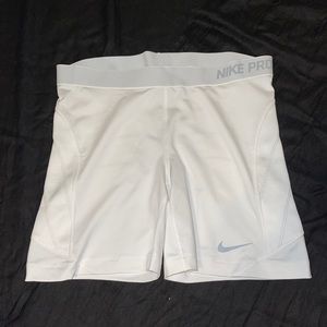 XL- White Nike Pro Spandex